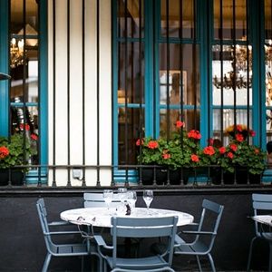 Meet your Posher, Geraldyn